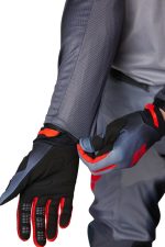 Zdjęcie produktu BLUZA FOX 180 INTERFERE GREY/RED 8 (SKU: 32053-037)